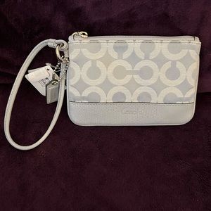 Coach wristlet brand new